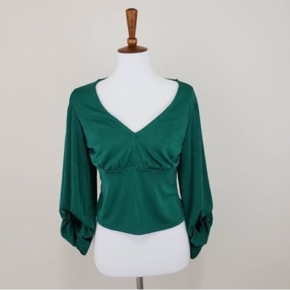 Elegant Green Women's Top